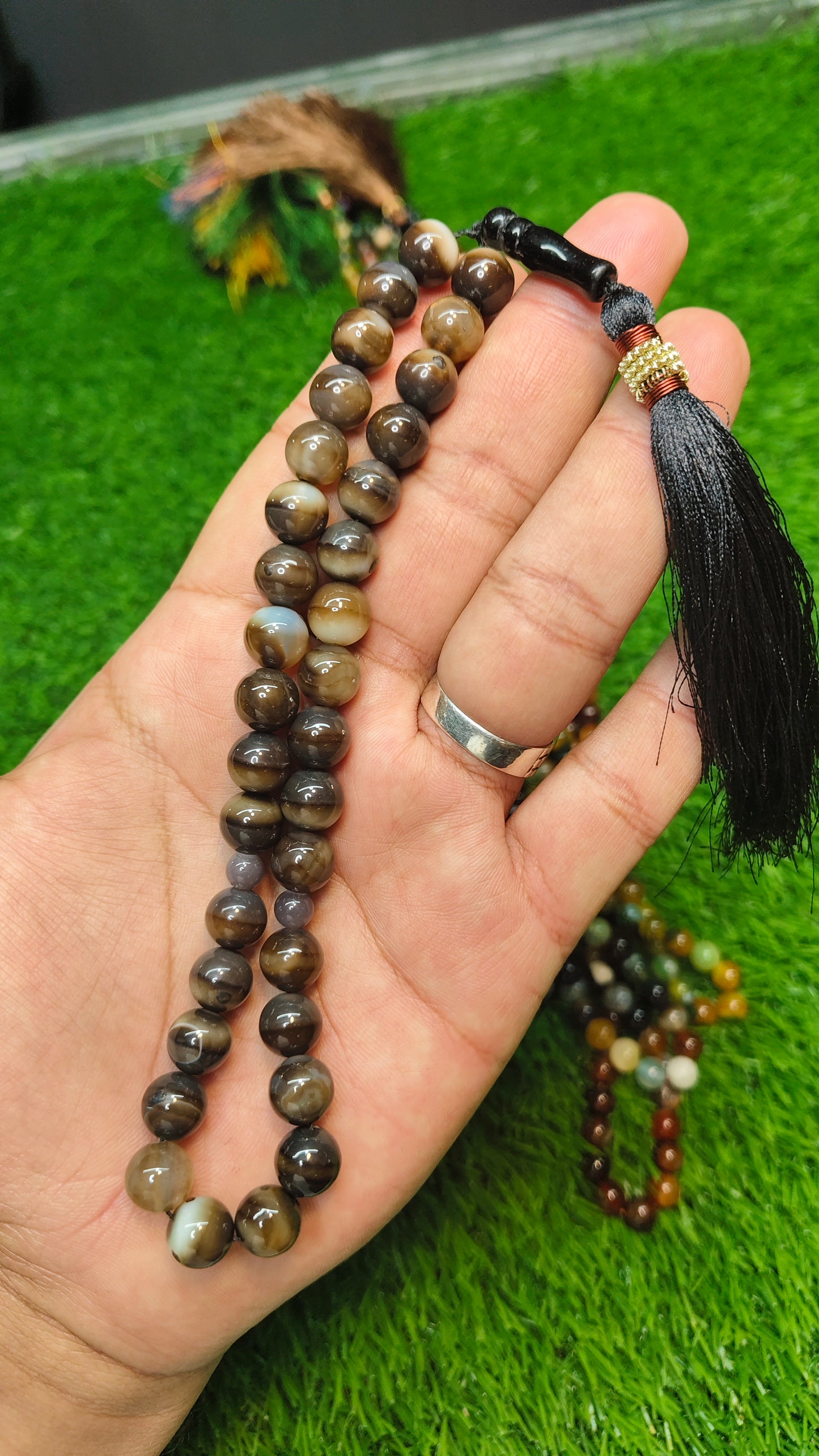 Agate (Aqeeqs) tasbeeh/tasbih - original stone tasbeeh 10 mm 33 beads