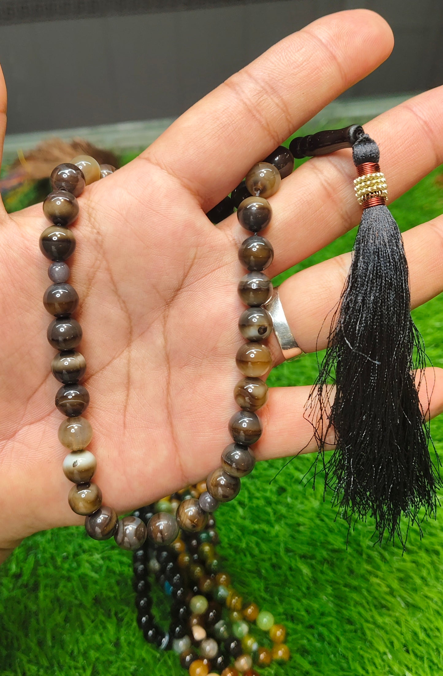 Agate (Aqeeqs) tasbeeh/tasbih - original stone tasbeeh 10 mm 33 beads