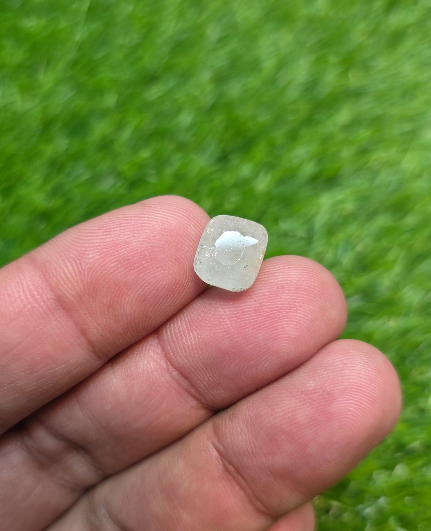 Premium Quality Aquamarine Stone