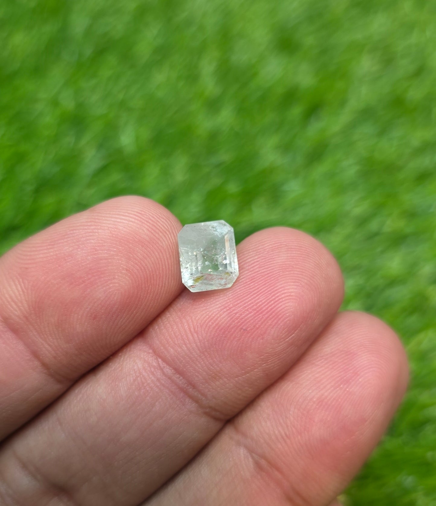 Premium Quality Aquamarine Stone