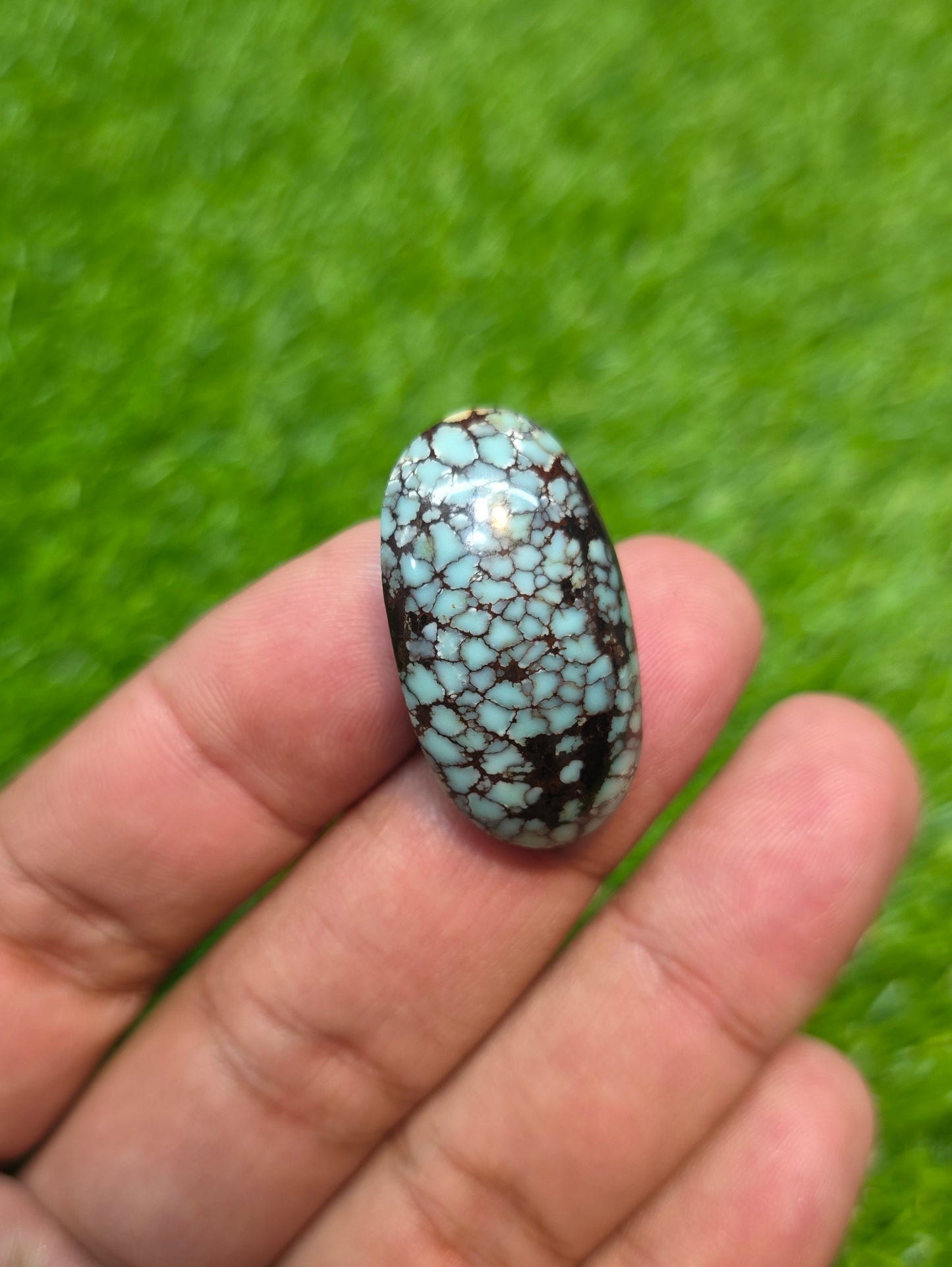 Premium Quality Spider Feroza Stone