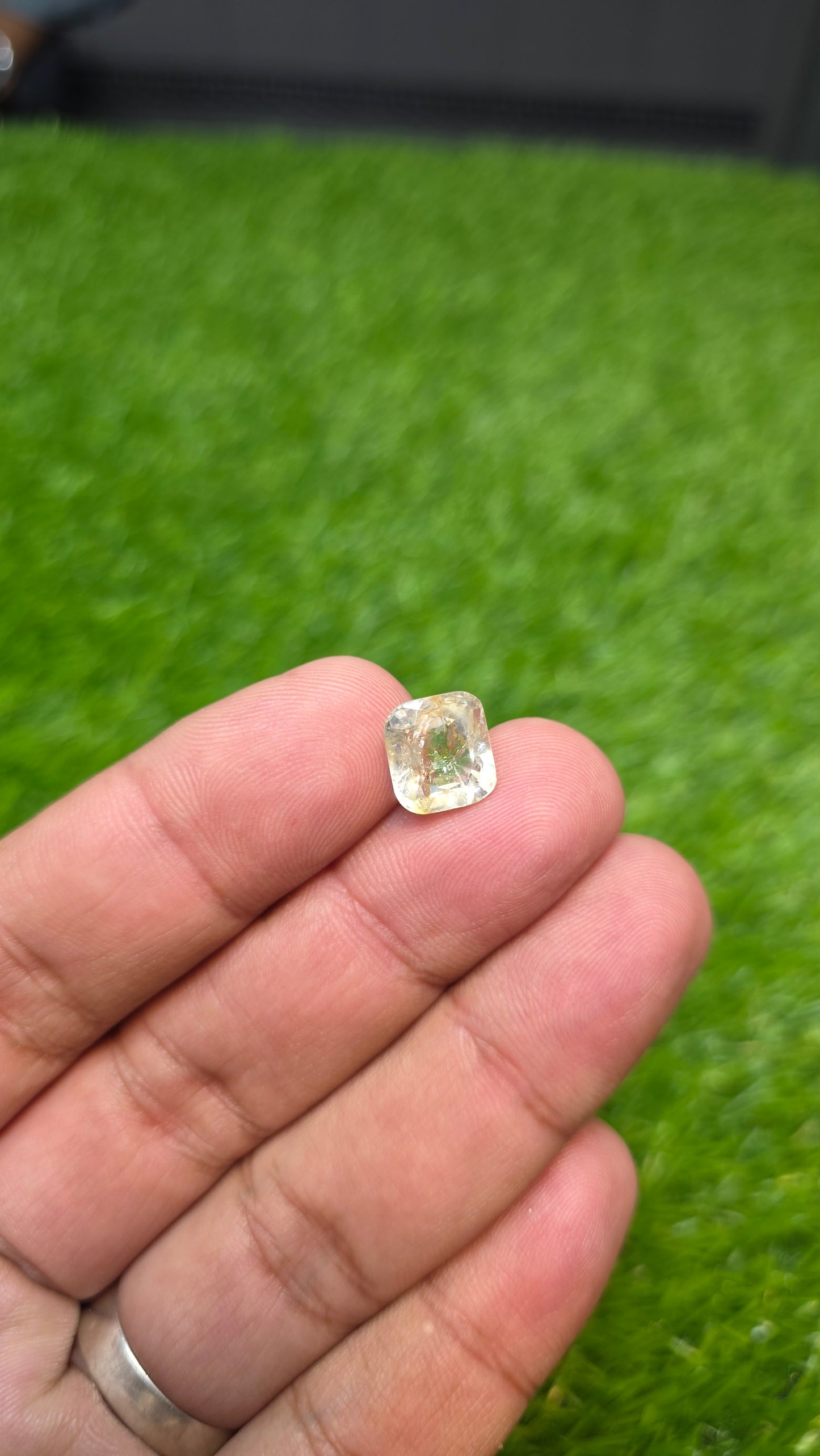 Premium Quality Ceylon Topaz Stone
