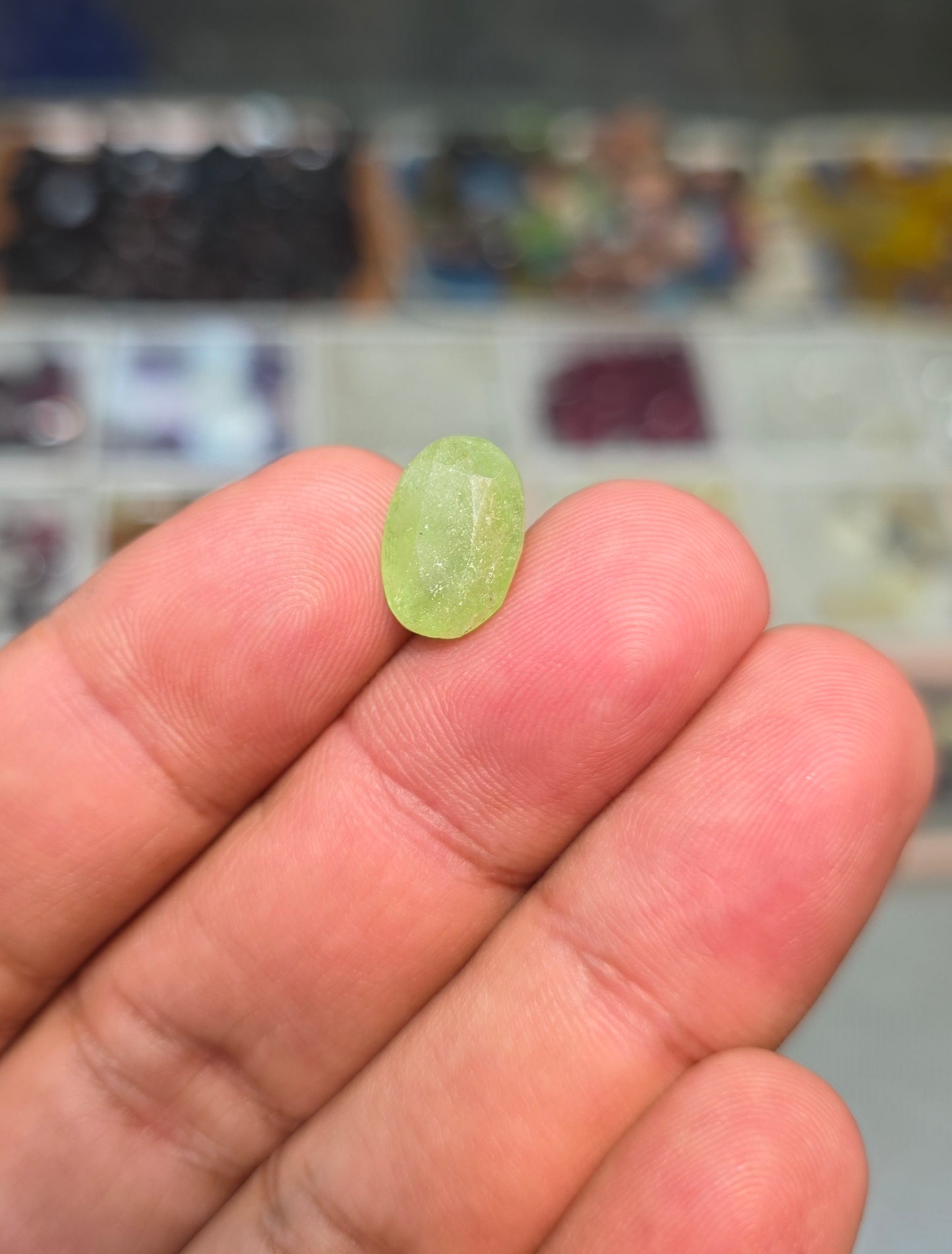 Premium Quality Peridot Stone