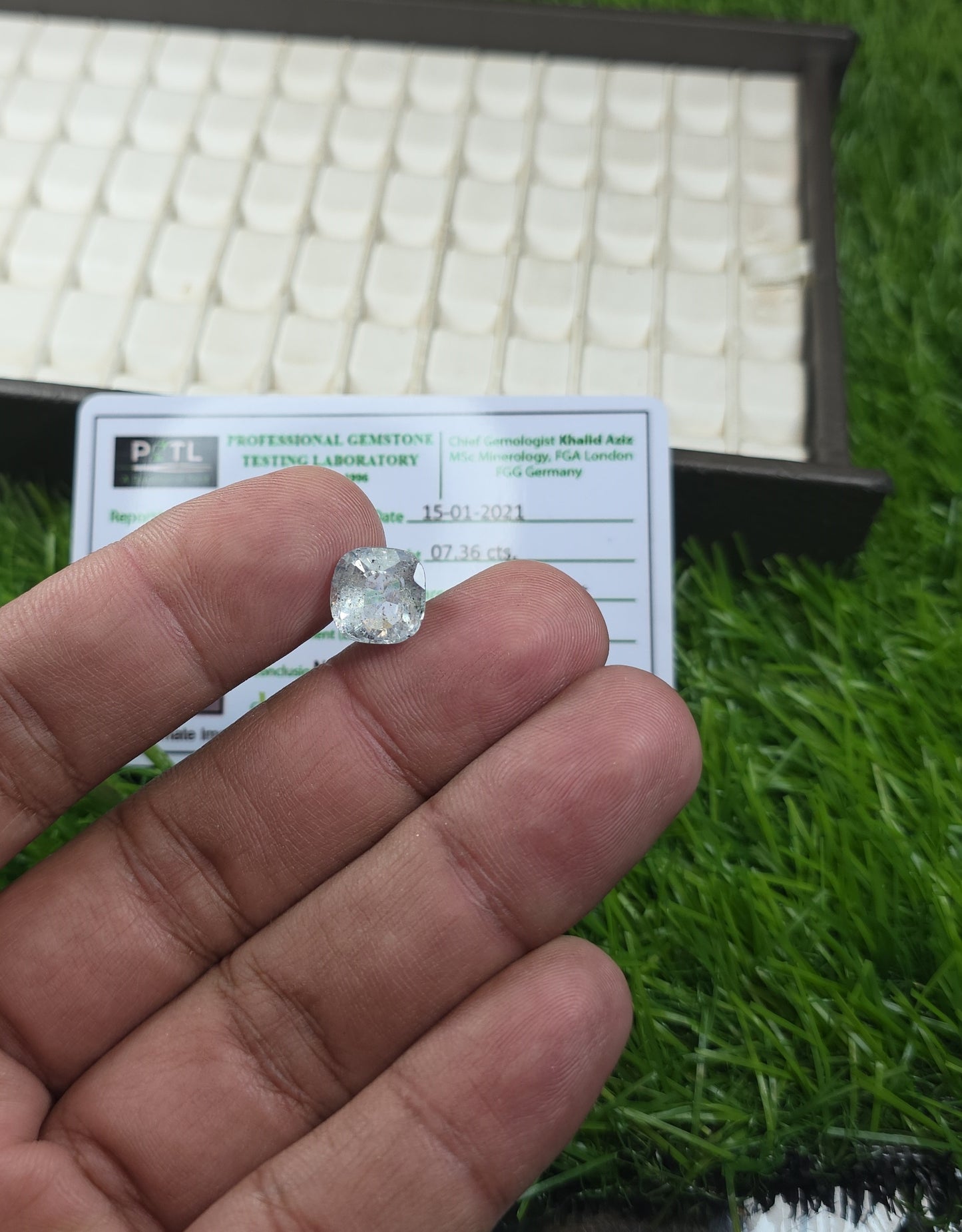 Natural White Pukhraj Stone With Lab Certificate