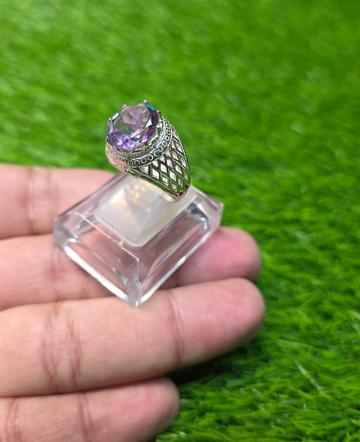 Supreme Quality Amethyst Ring