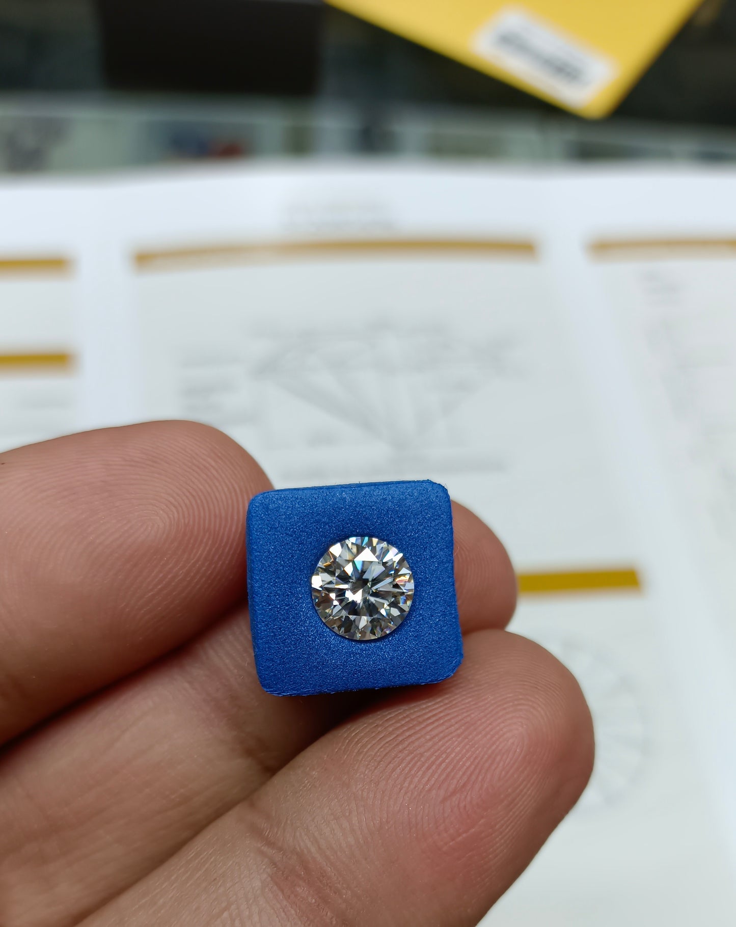 Moissanite Diamond 2 CRT (GRA Certified)