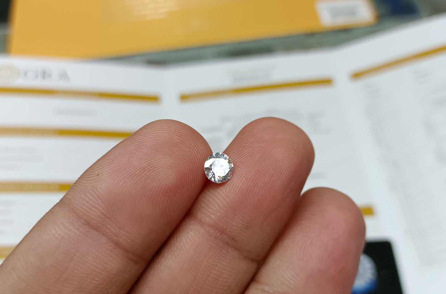 Moissanite Diamond 1 CRT (GRA Certified)