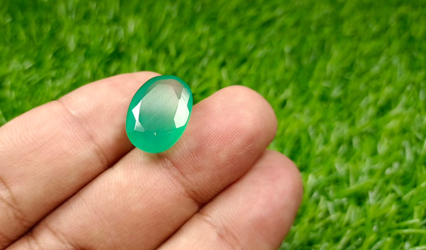 Sabaz Aqeeq Cutting Stone