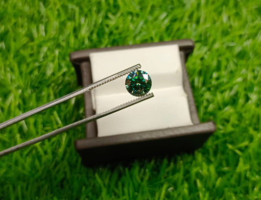 Moissanite Diamond 2.8 Cts (Green)