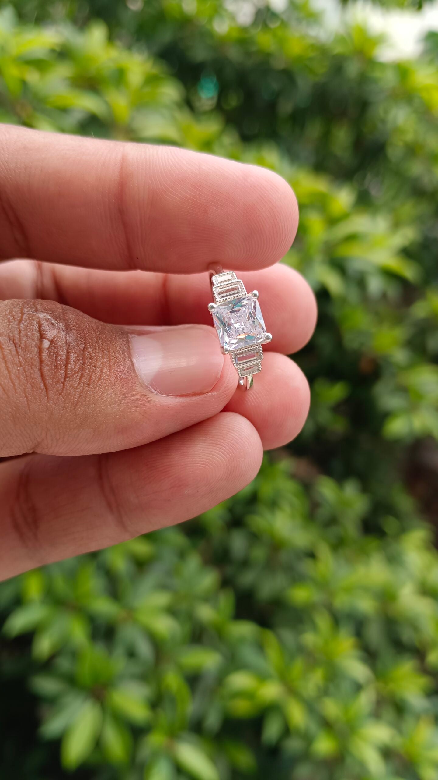 White Zircon Ring For Ladies