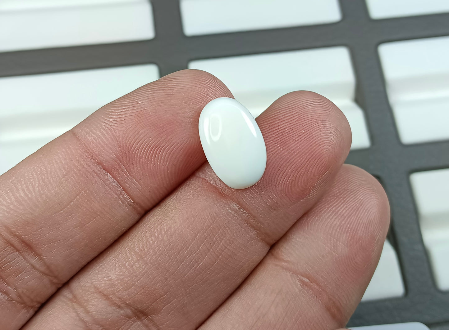 White marjan with lab certificate