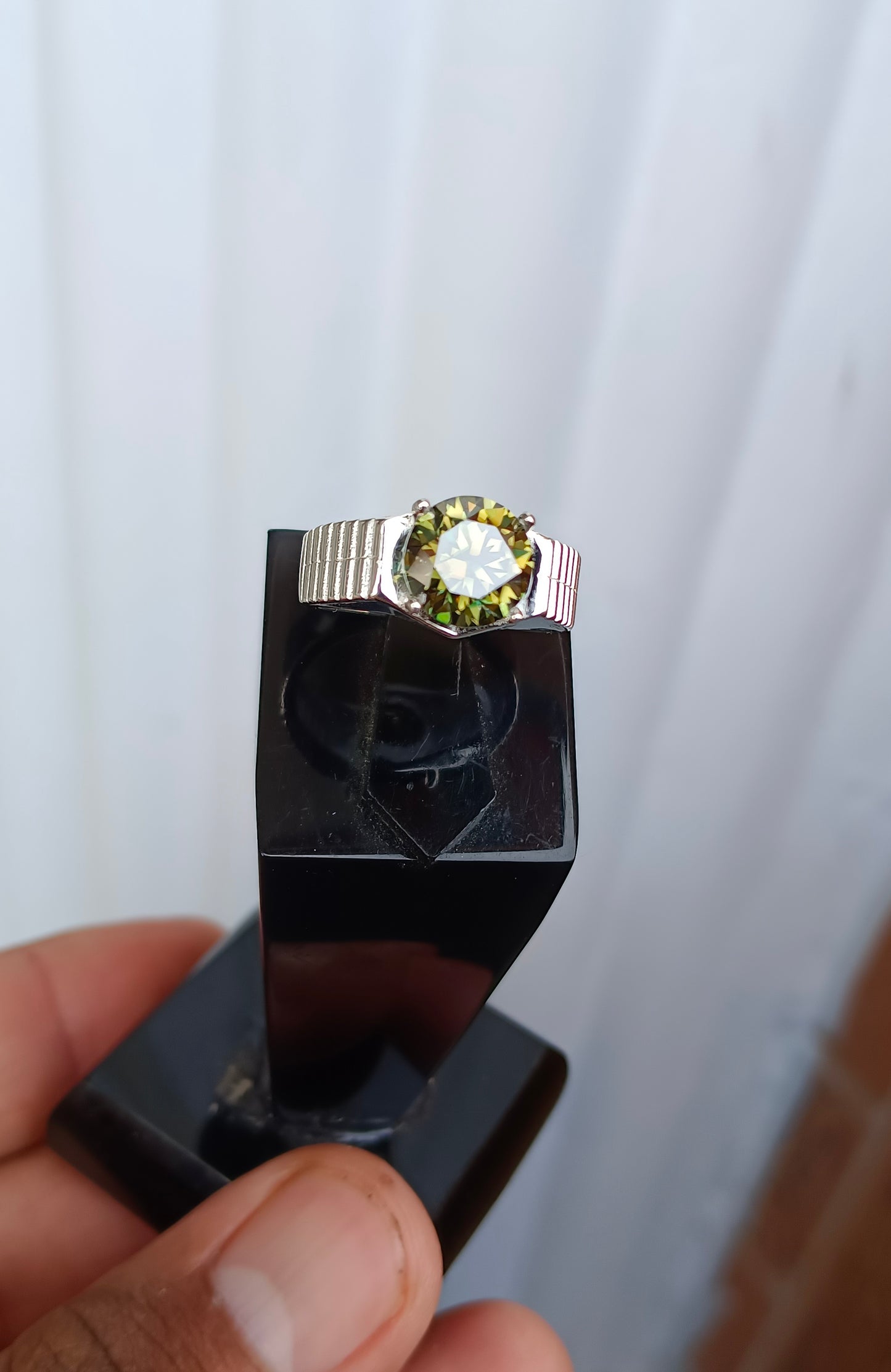 2.60 CRT Moissanite diamond ring pure silver