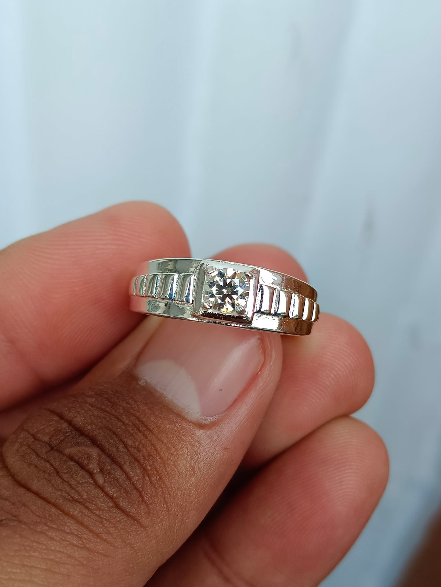 0.50 CRT Moissanite diamond ring Pure silver
