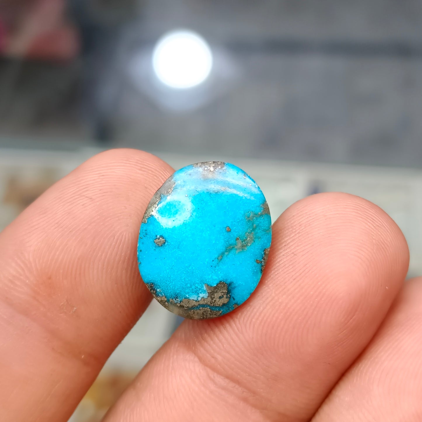 Nisha Puri Feroza Sona Patti Gold Metal