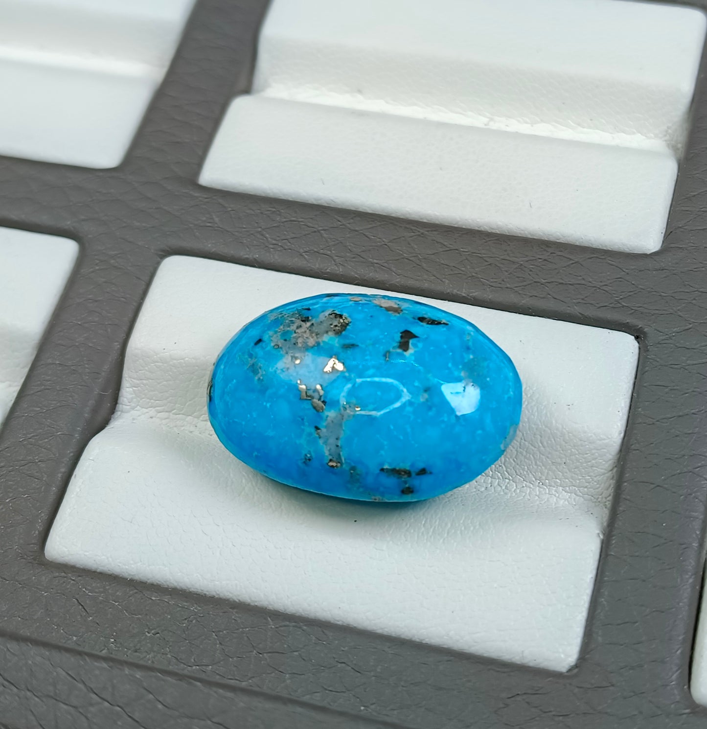 Irani Feroza with lab certificate