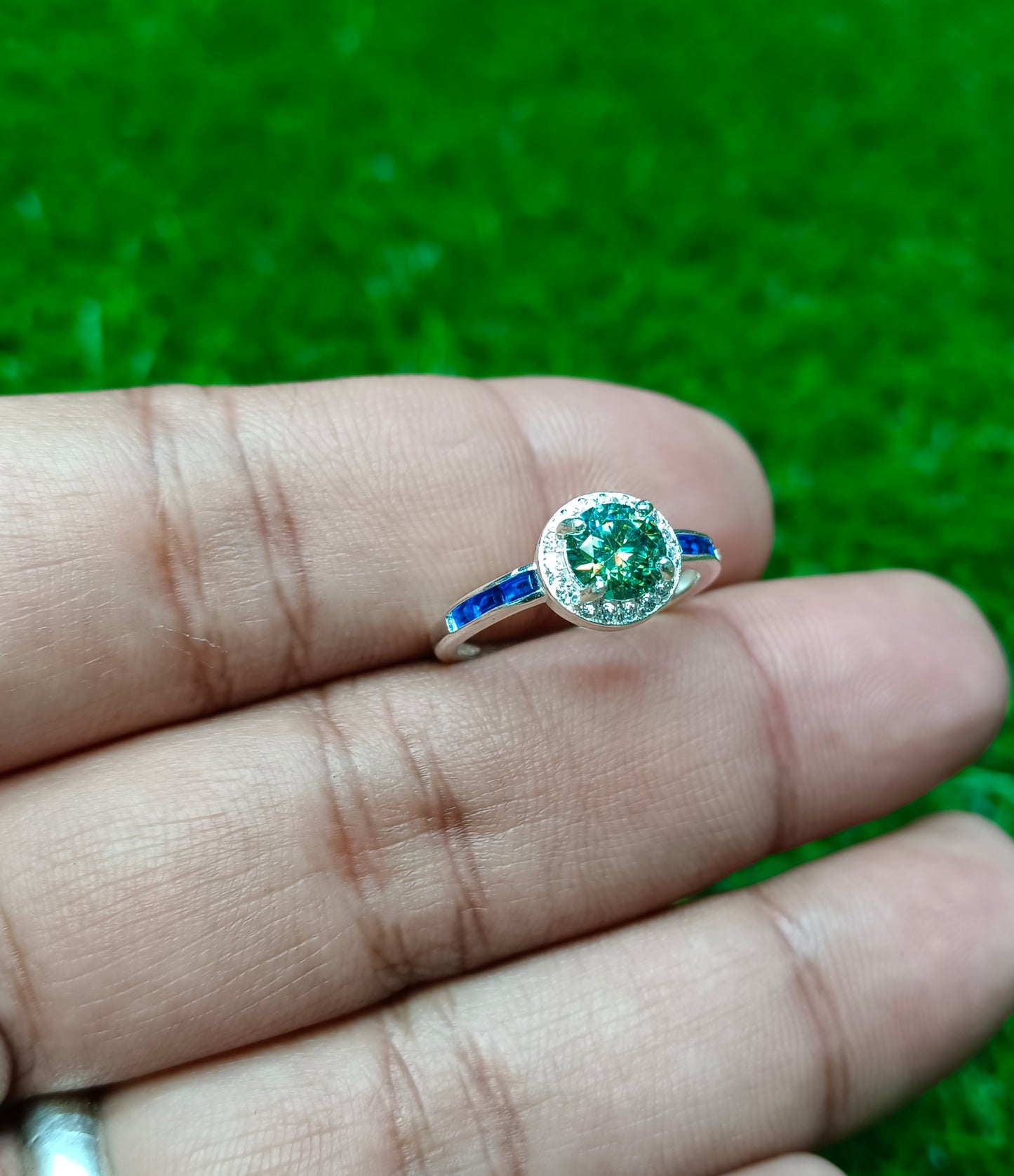 Green Moissanite diamond Ring for ladies