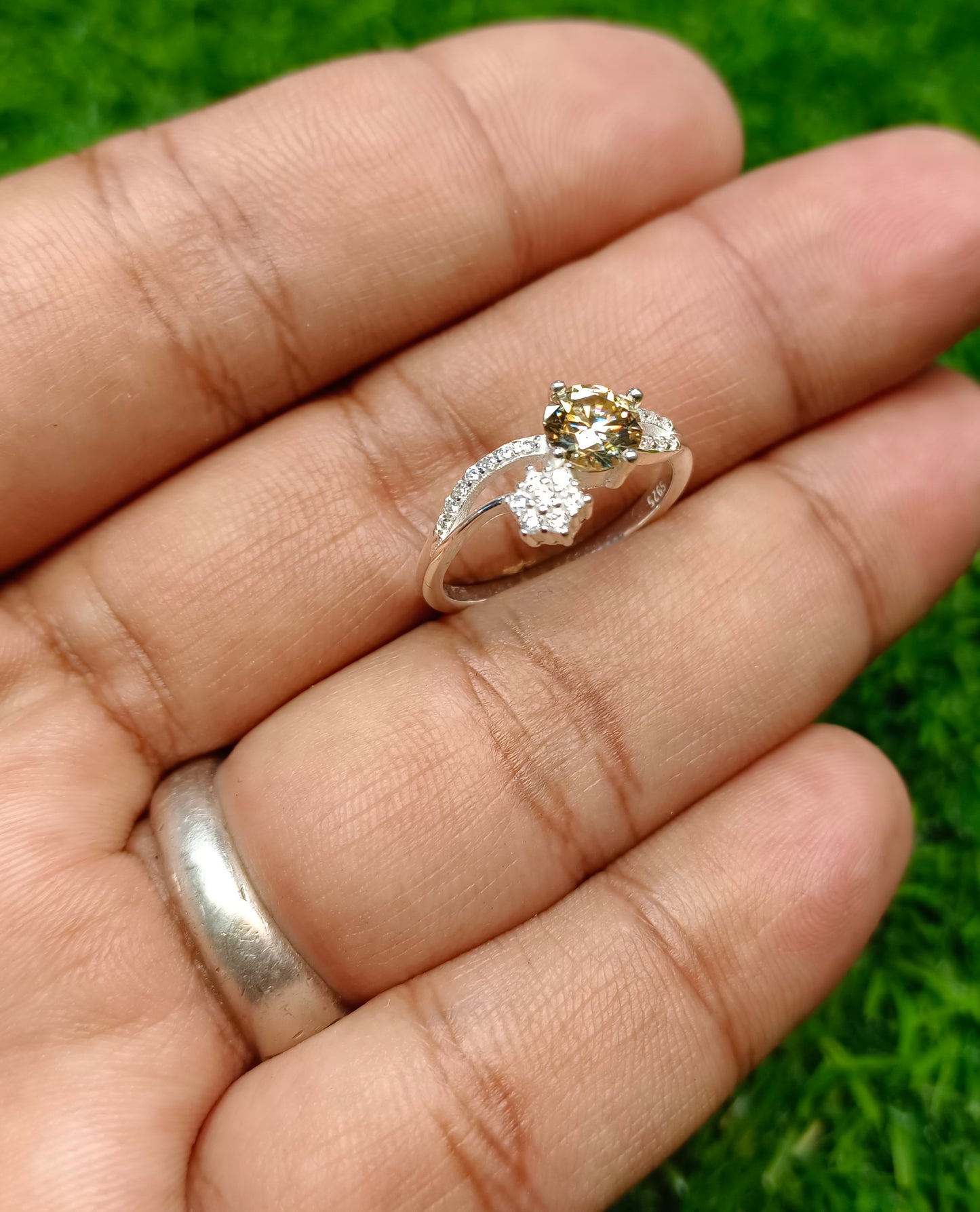 Rose Gold Moissanite 1 CRT Ring