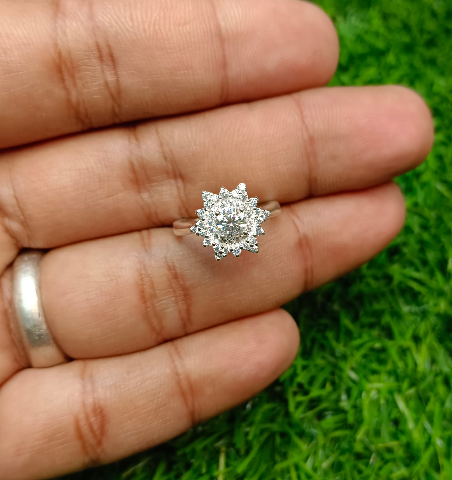 Moissanite Diamond 0.5 CRT Ring