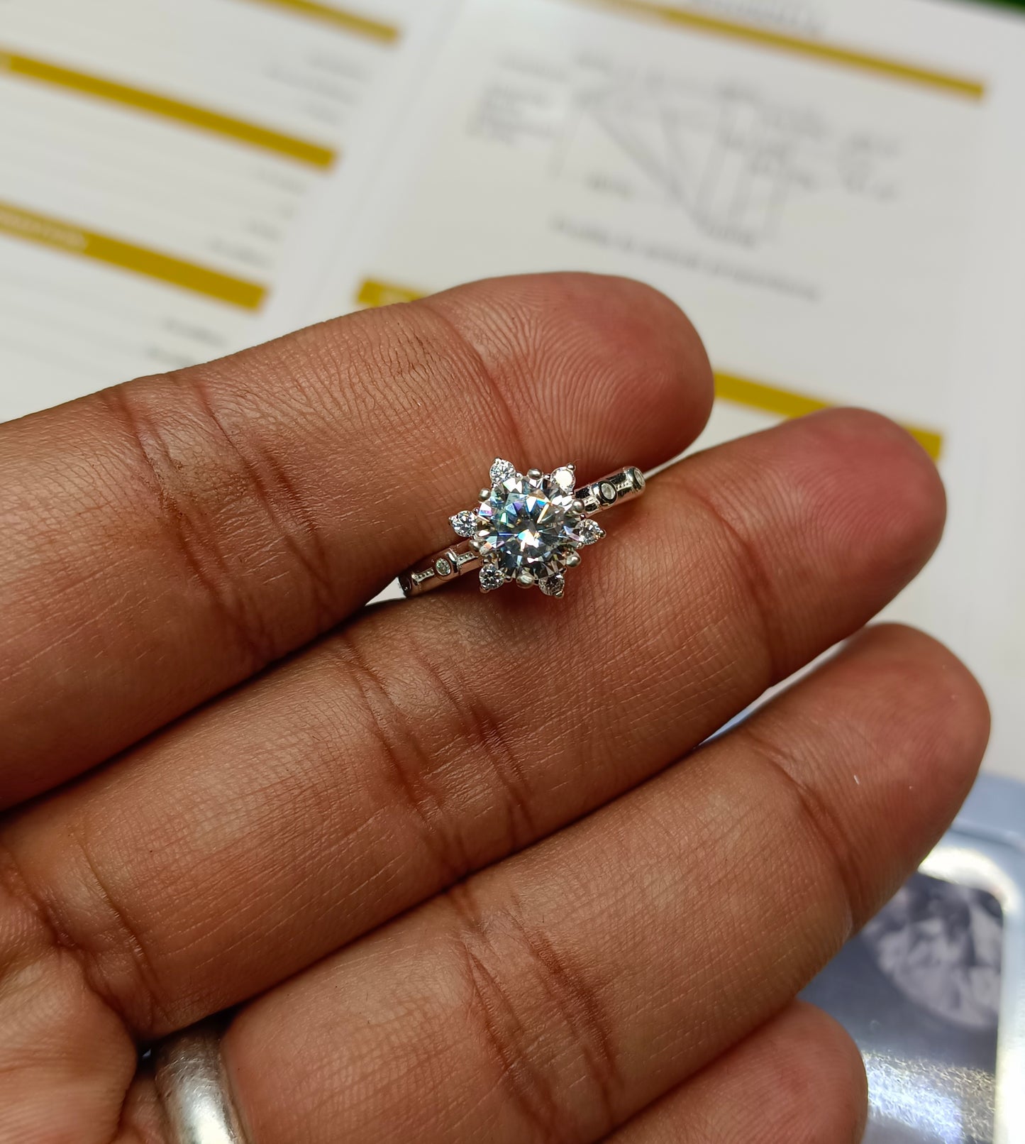 Moissanite Diamond 1.5 CRT With lab certificate GRA