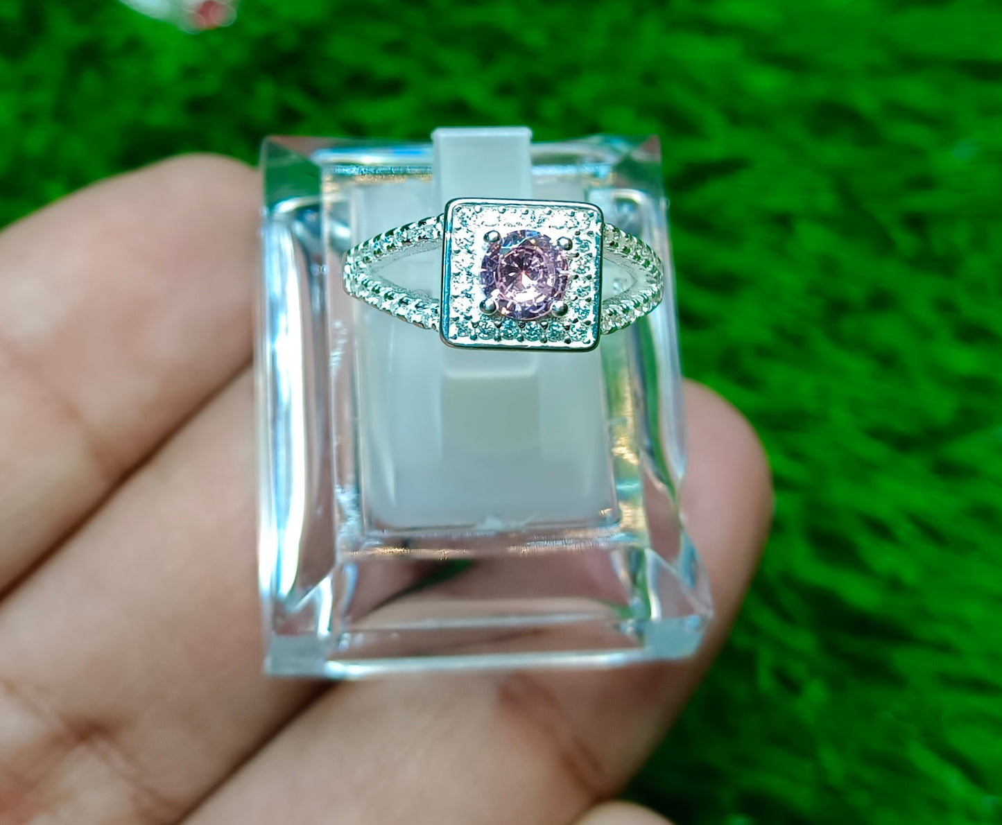 Italian Ladies Ring - Zircon