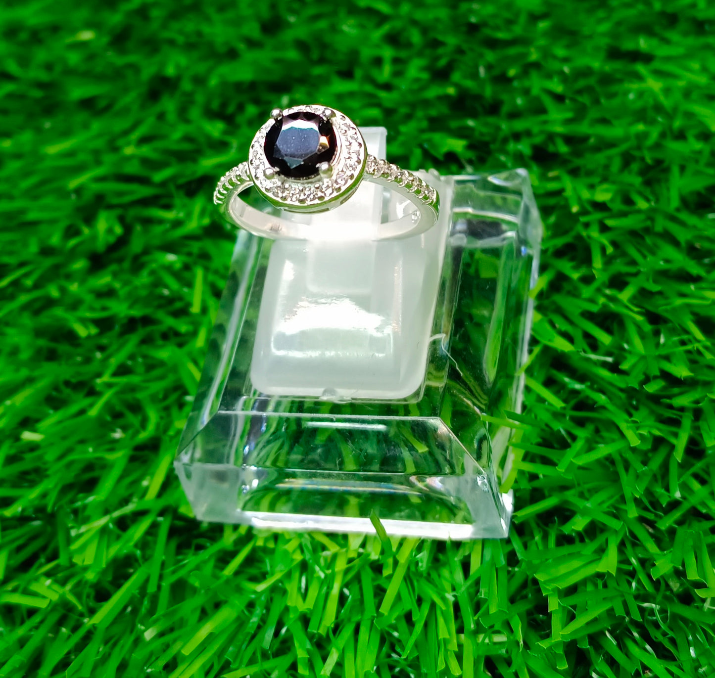 Italian Ladies Ring - Zircon