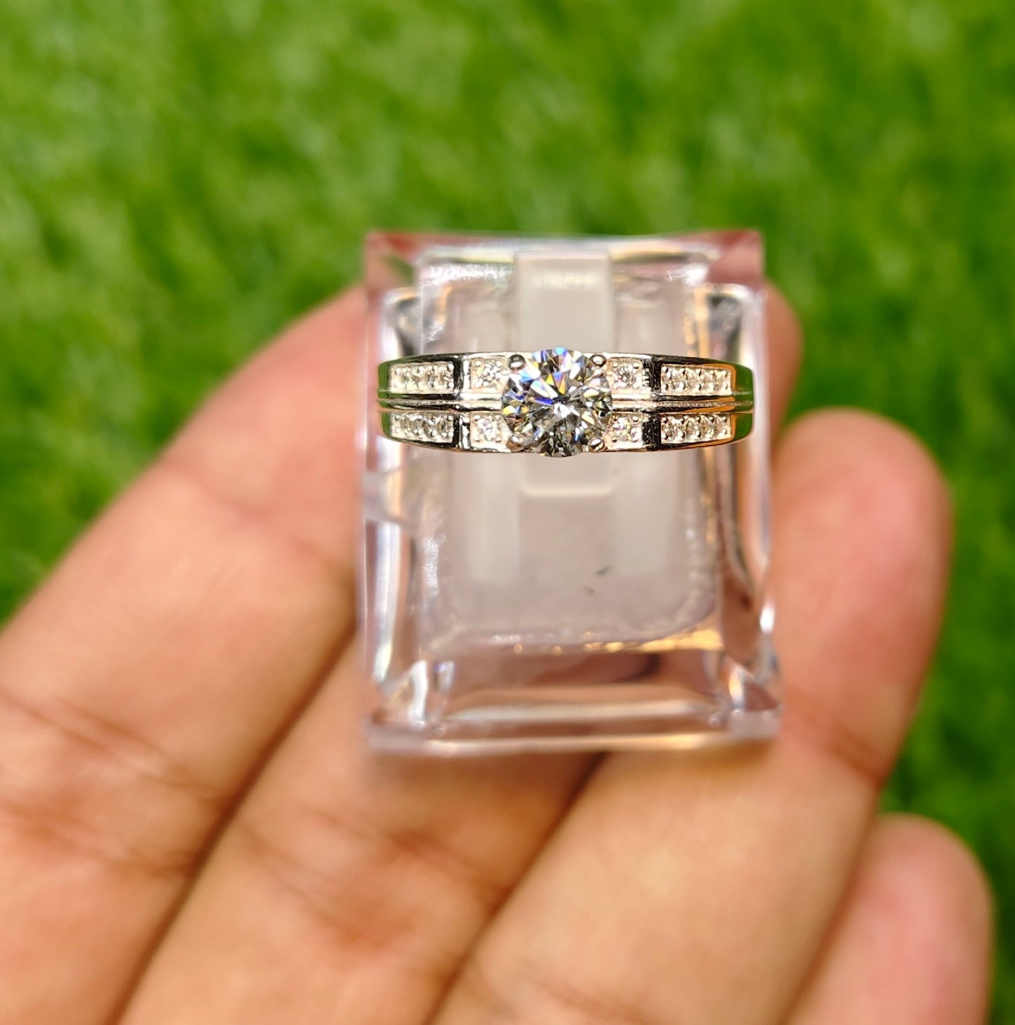 Natural 0.80 Cents Moissanite Certified Ring