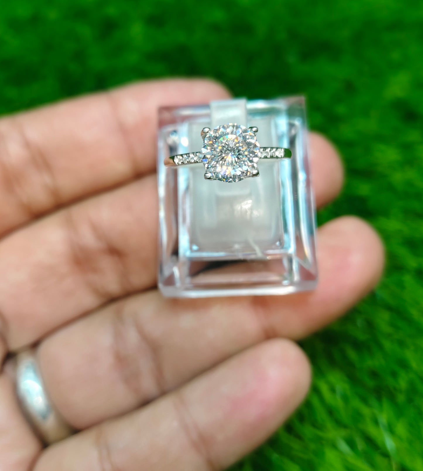 Natural Moissanite Diamond Ring