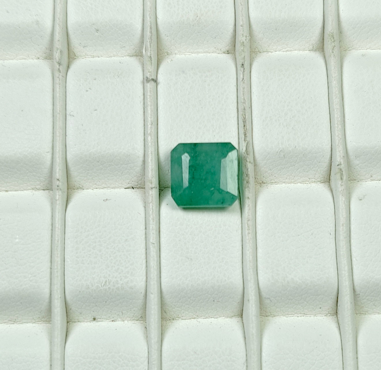 Zamurd Stone With Lab Certificate