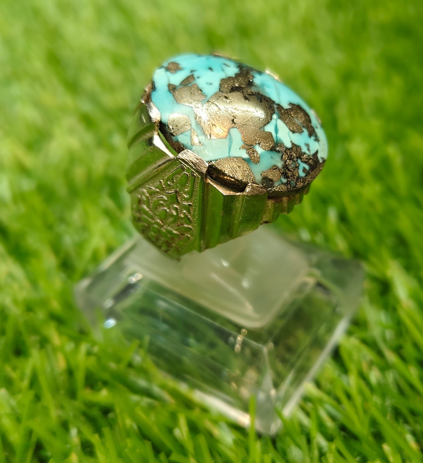 Nesha Puri Feroza Ring