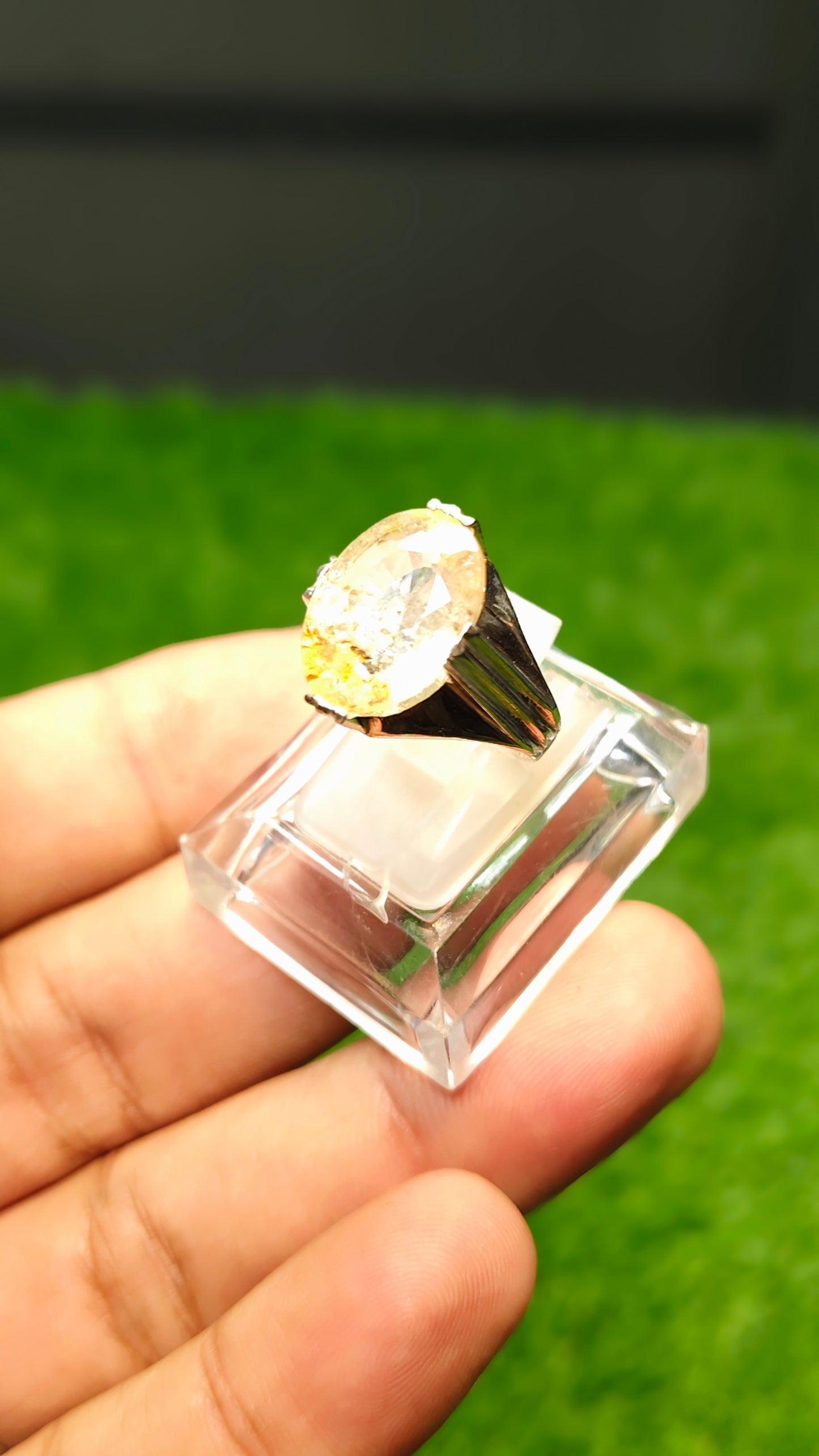 Ceylon Topaz Ring