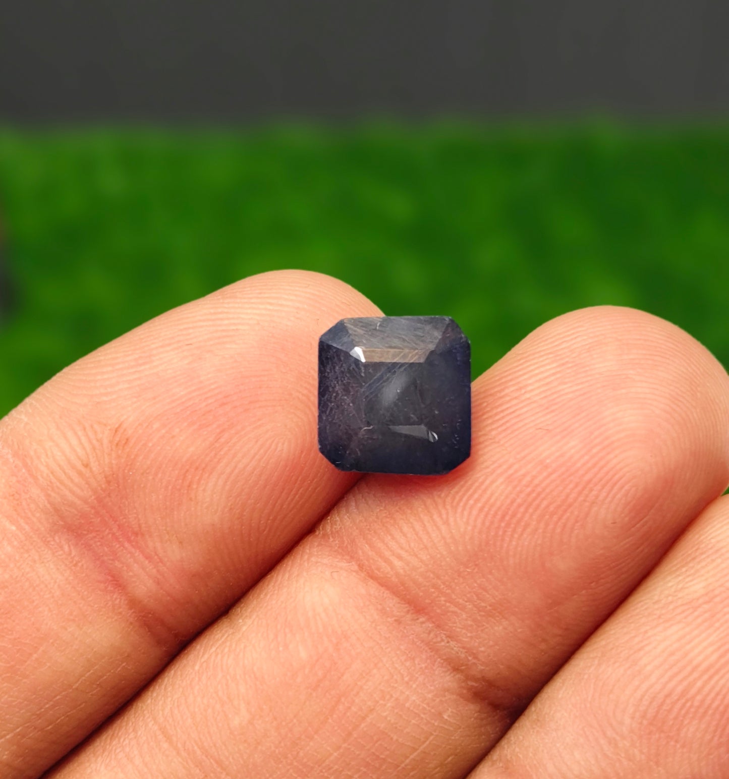 Neelam With Lab Certificate