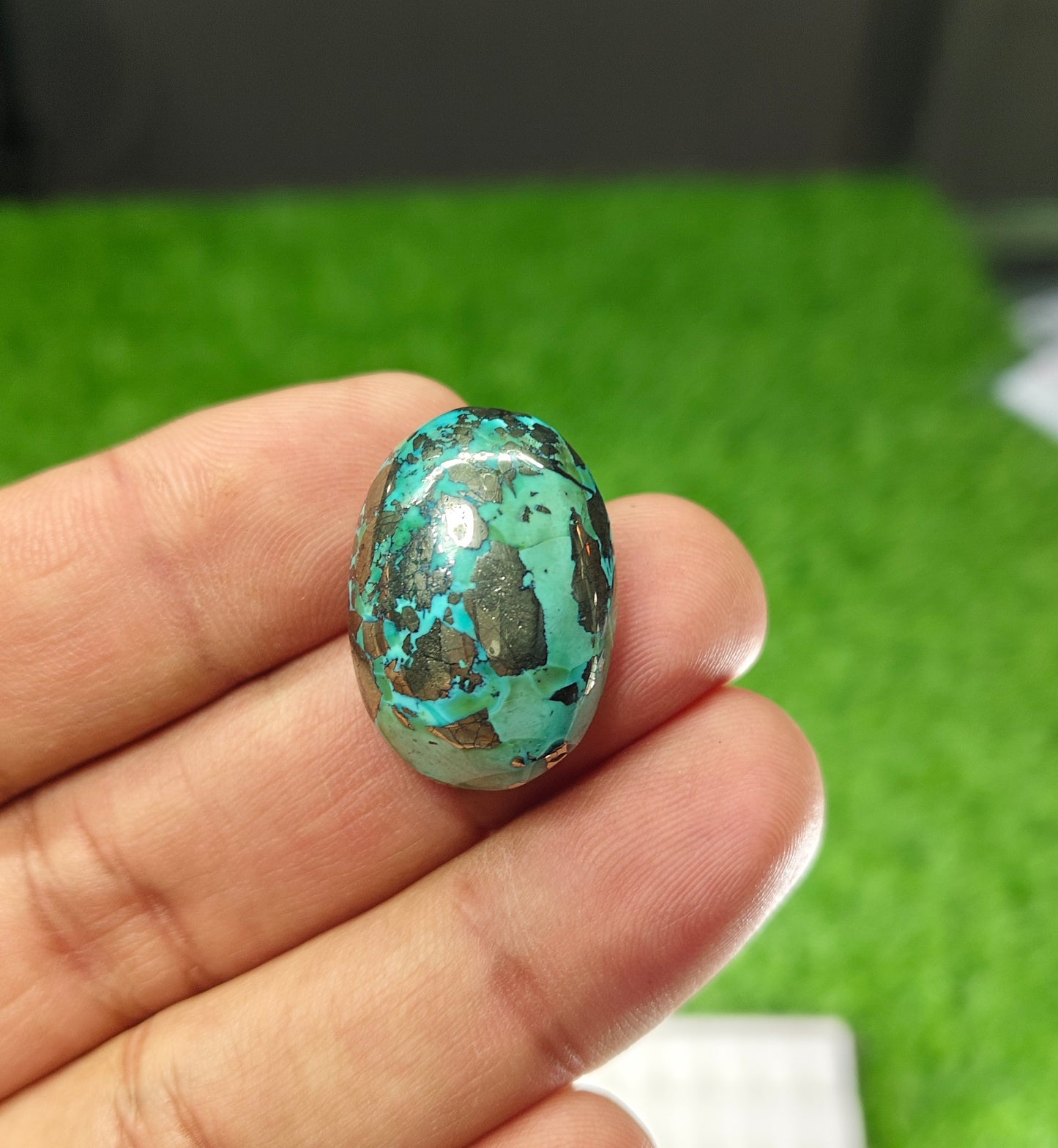 Nesha Puri Feroza With Lab Certificate