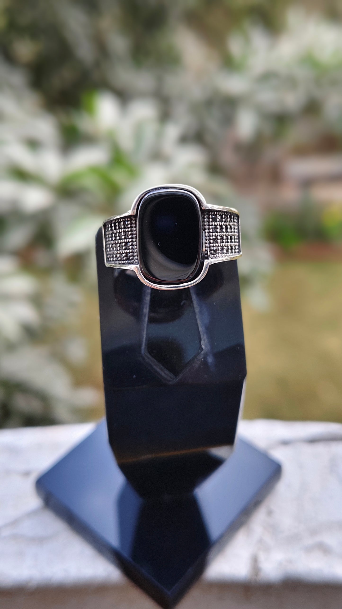 Black Aqeeq Turkish Ring