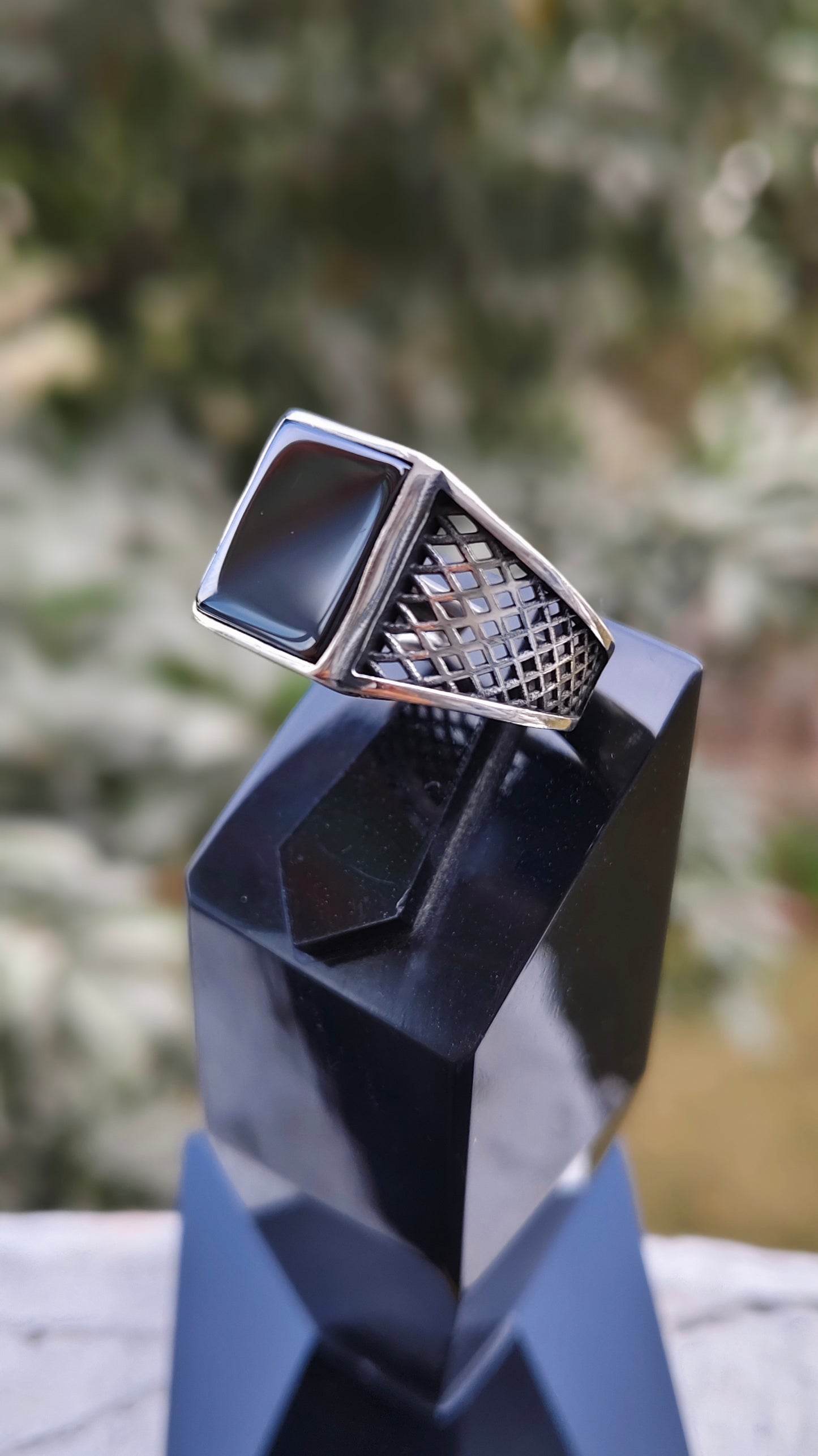 Black Aqeeq Turkish Ring