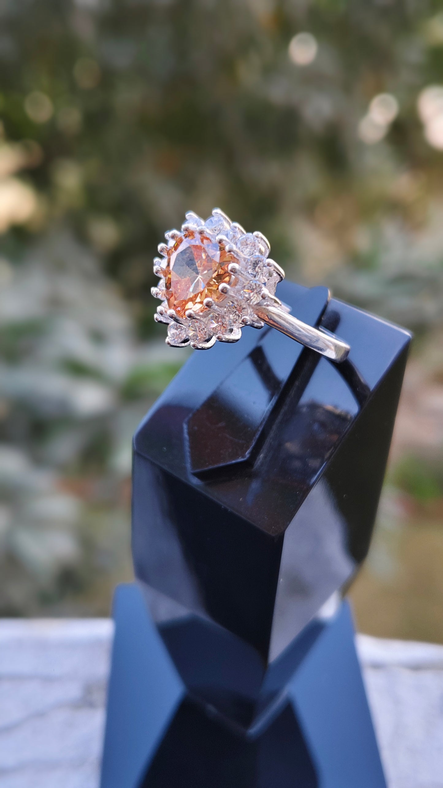 Zircon Ladies Ring