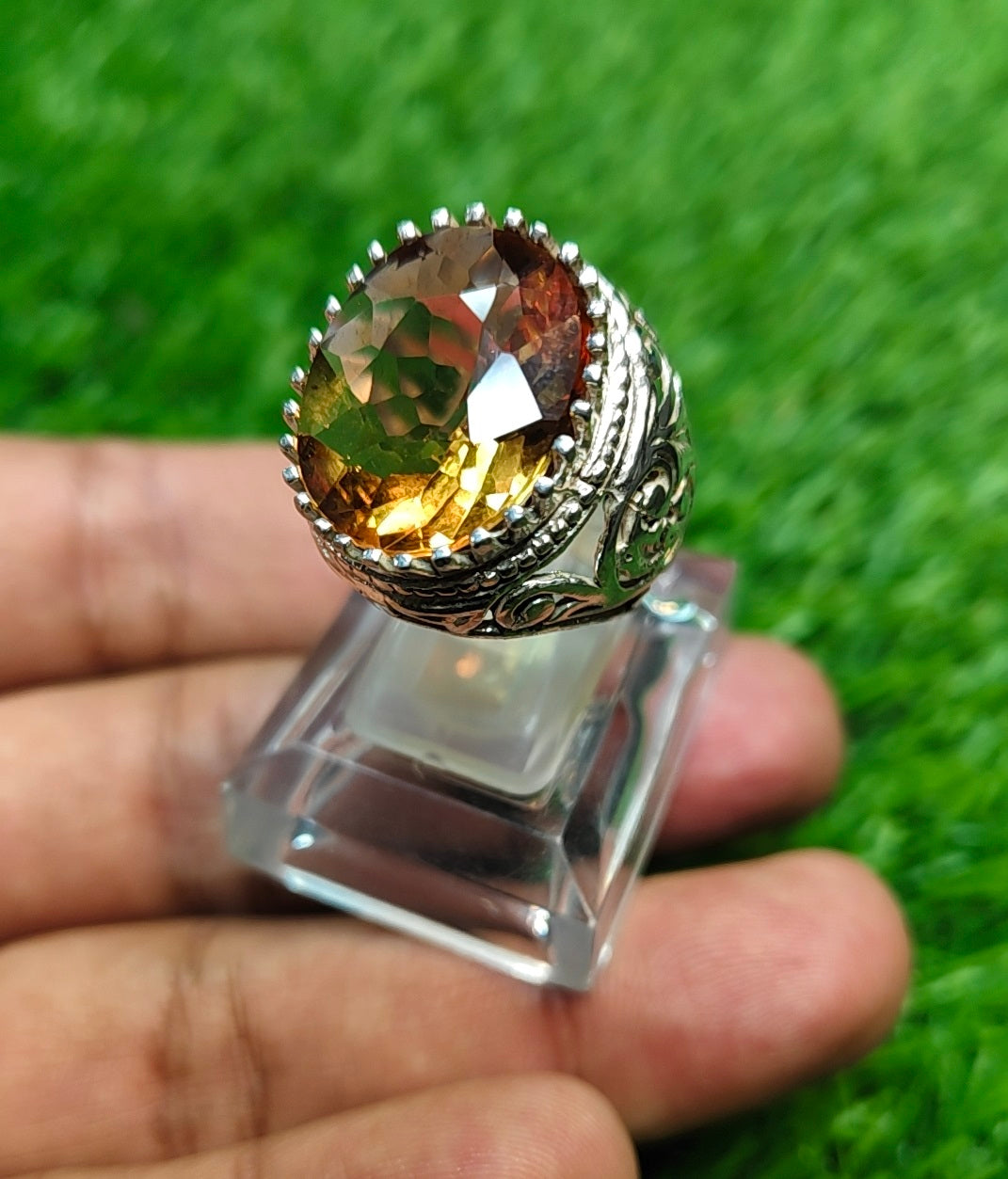 3 Color Changing Ring