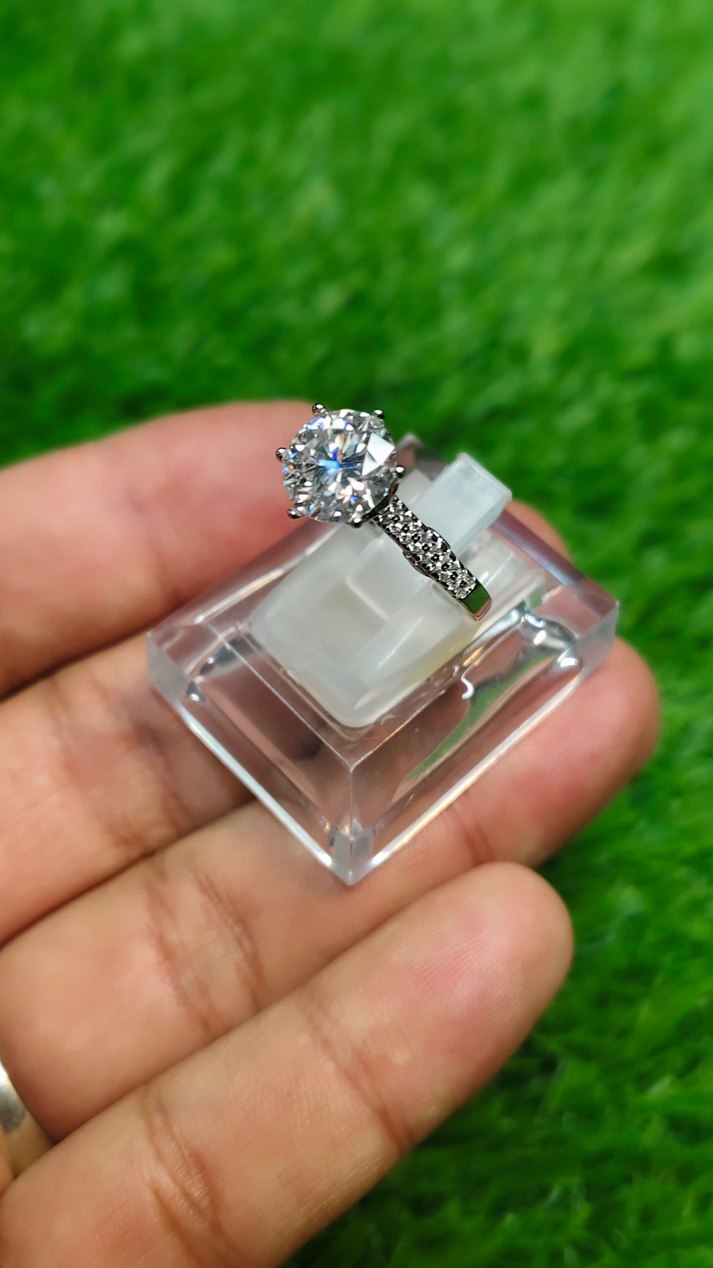 Moissanite Diamond Ring