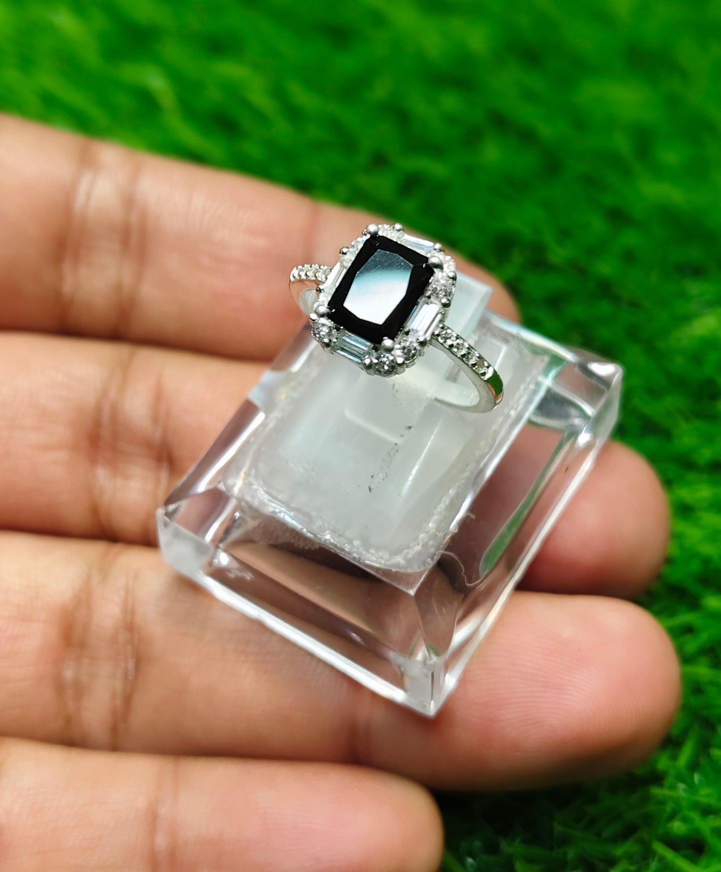 Ladies Ring