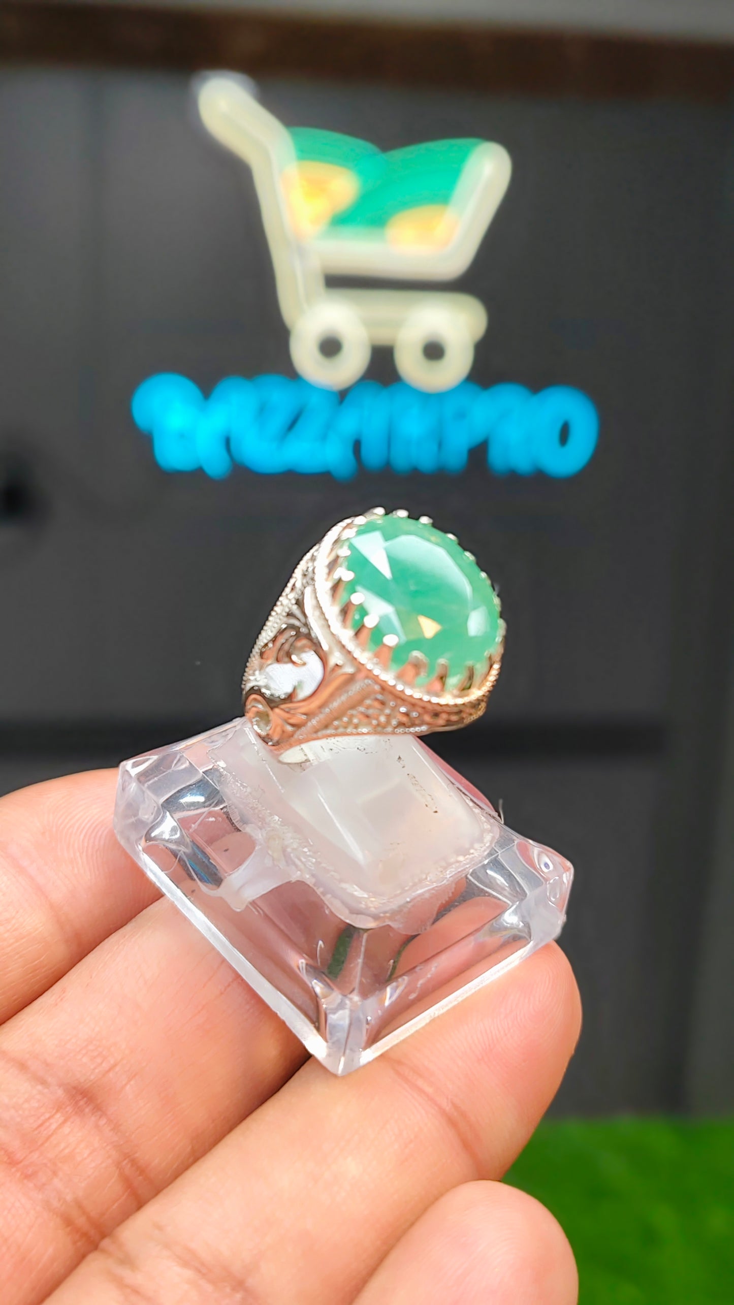 Zamurd Ring