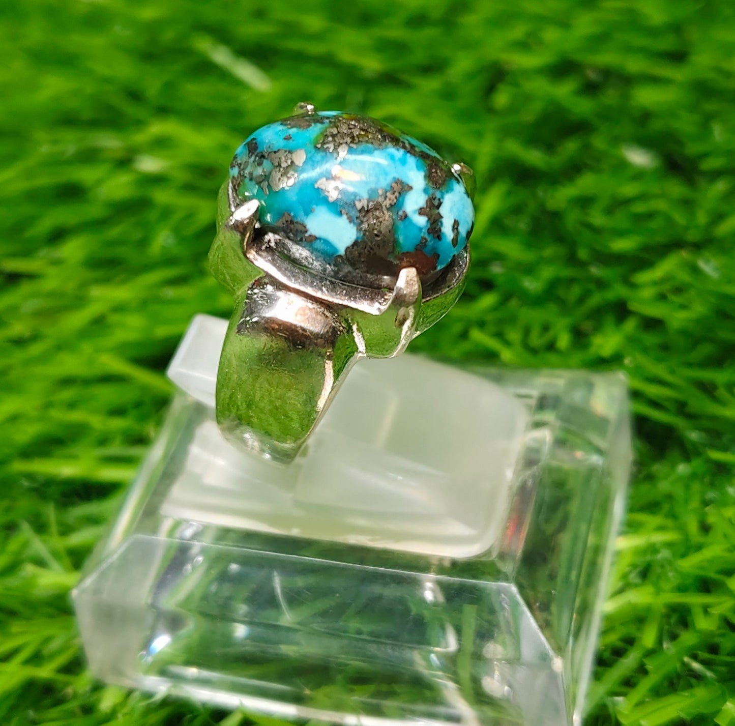 Nisha Puri Feroza Ring