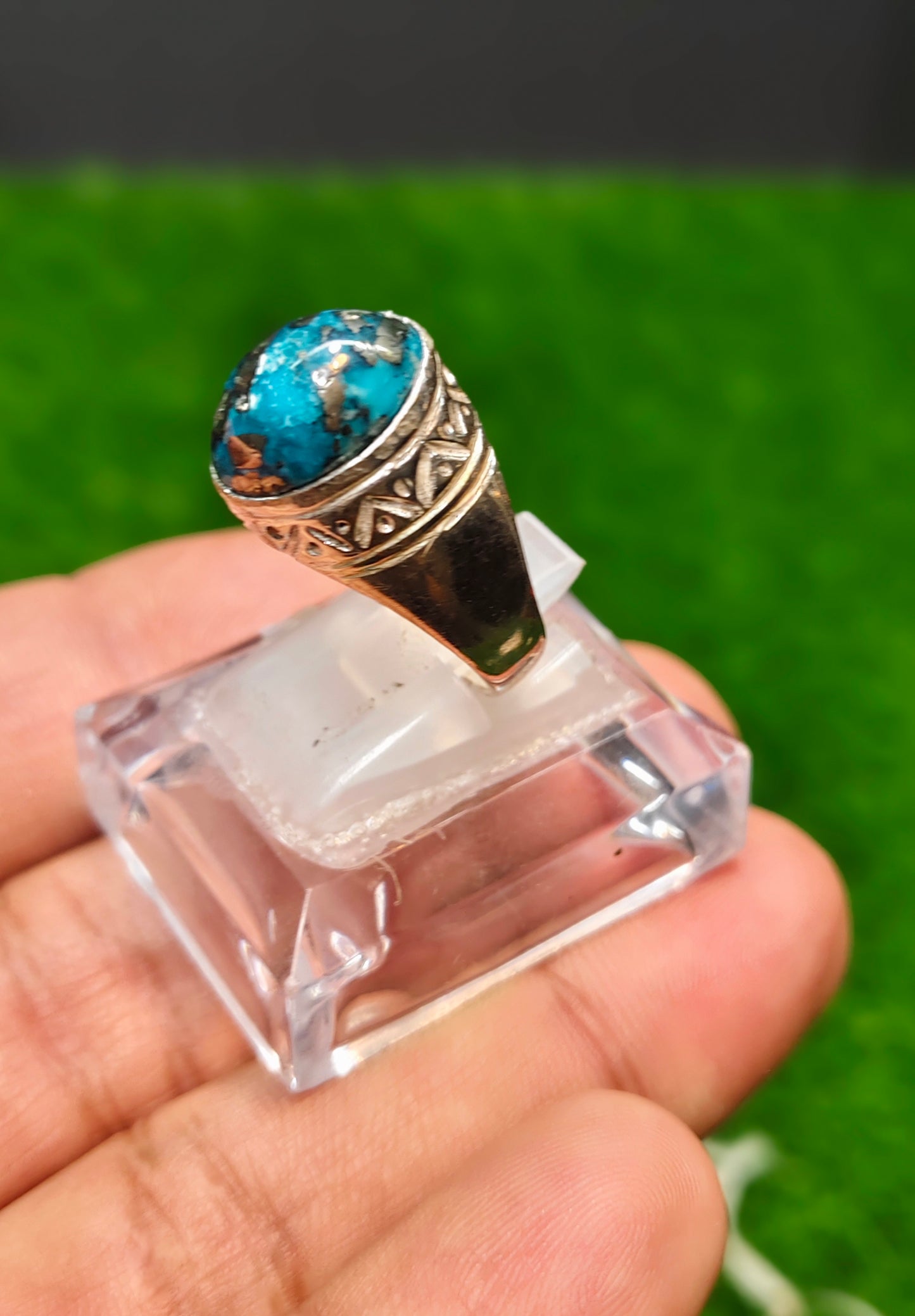 Nisha Puri Feroza Ring