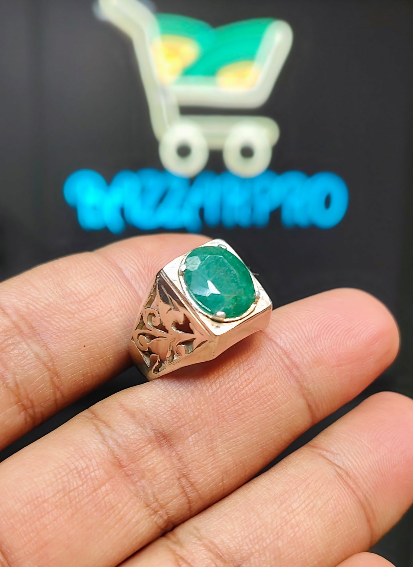 Zamurd Ring