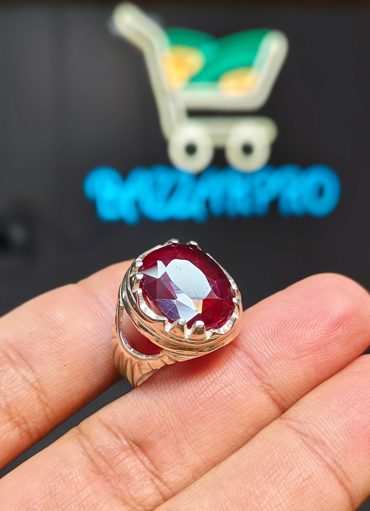 Yaqoot Ring