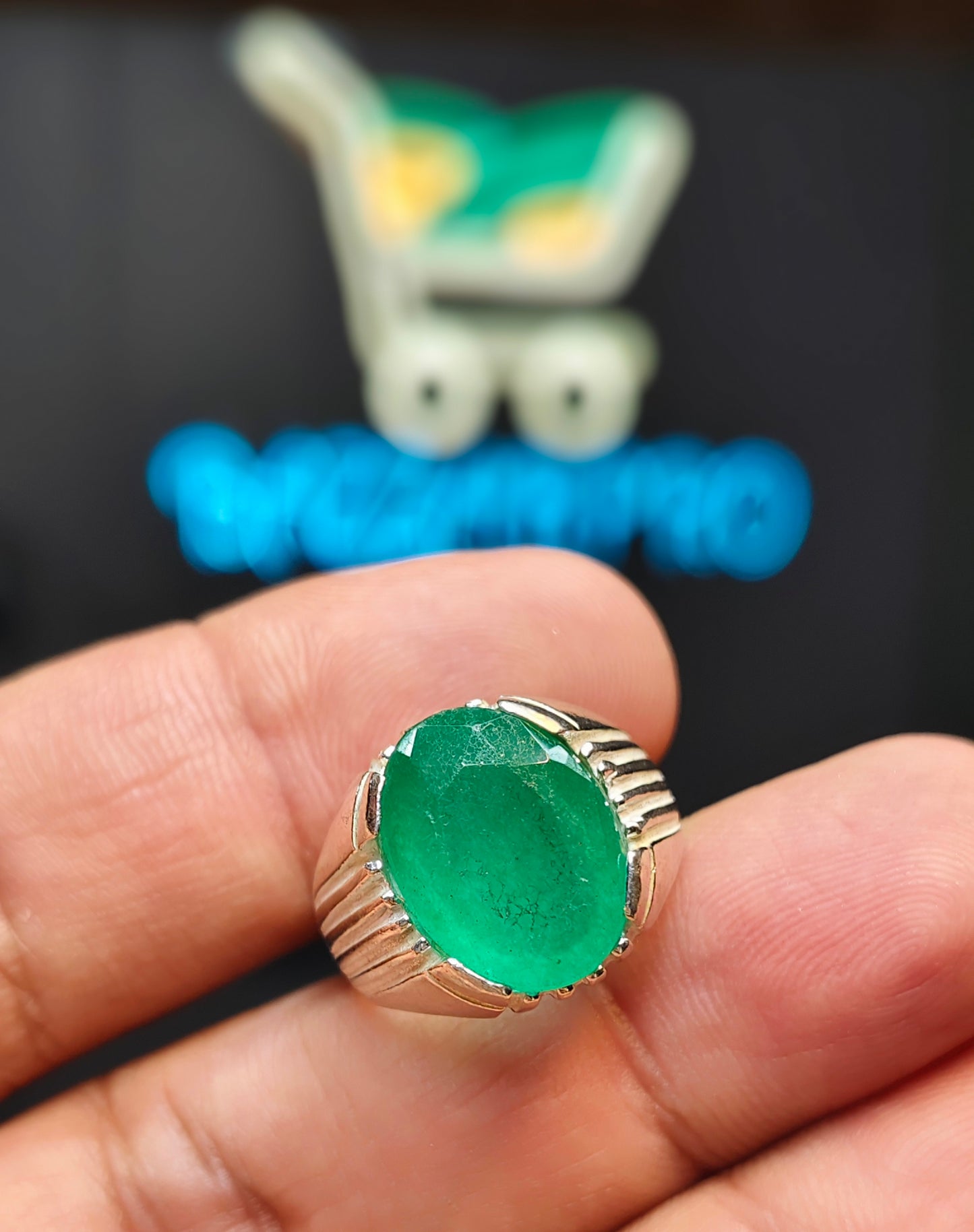 Sabaz Panna Ring