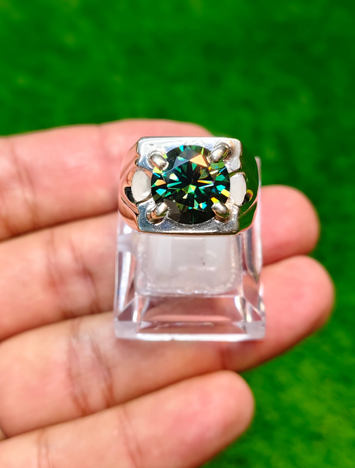 Moissanite Diamond Ring