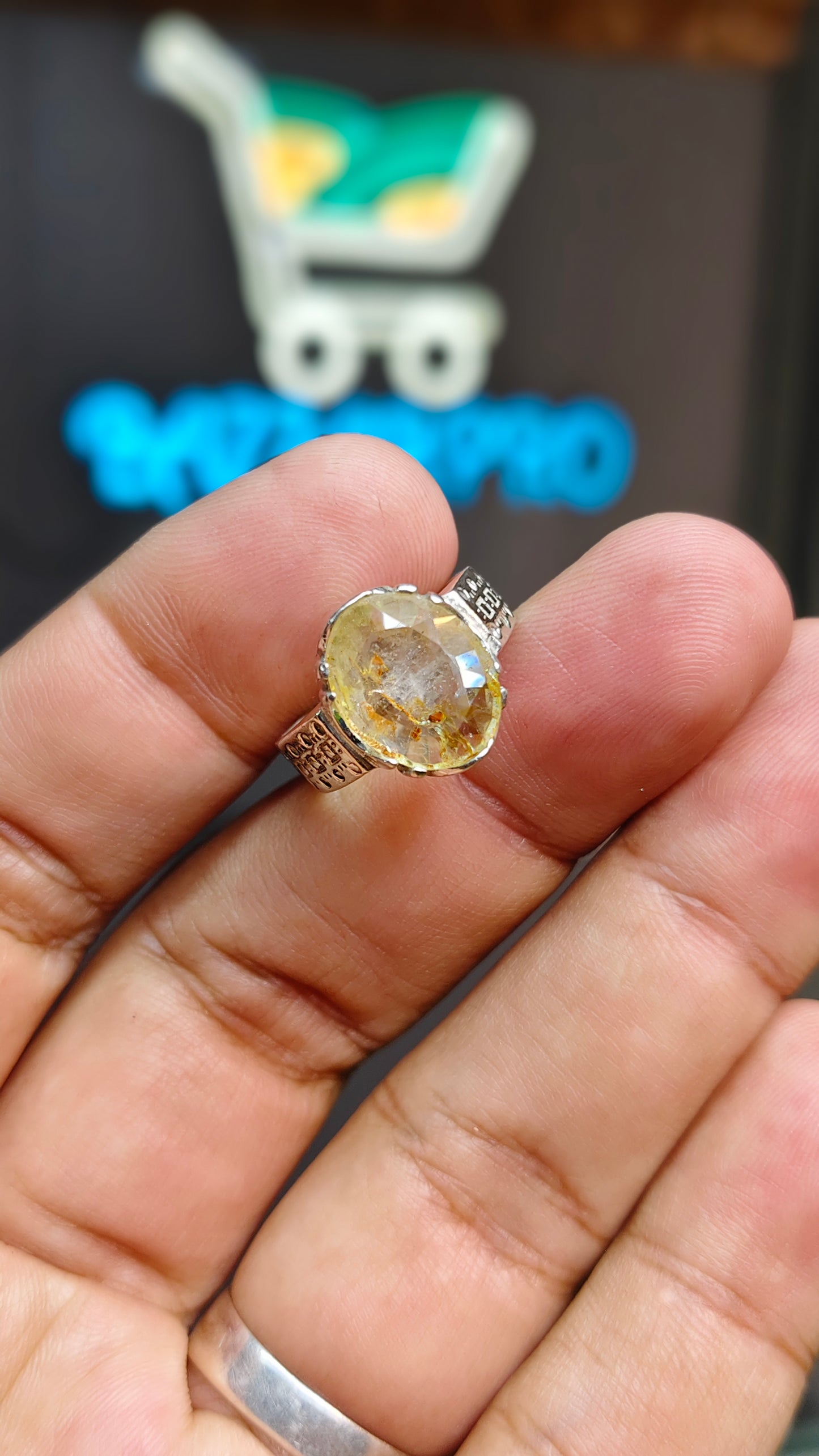 Ceylon Topaz Ring