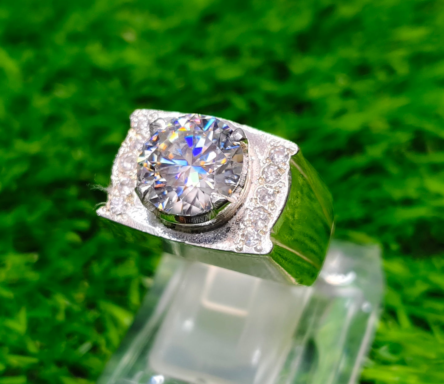 White Moissanite Diamond