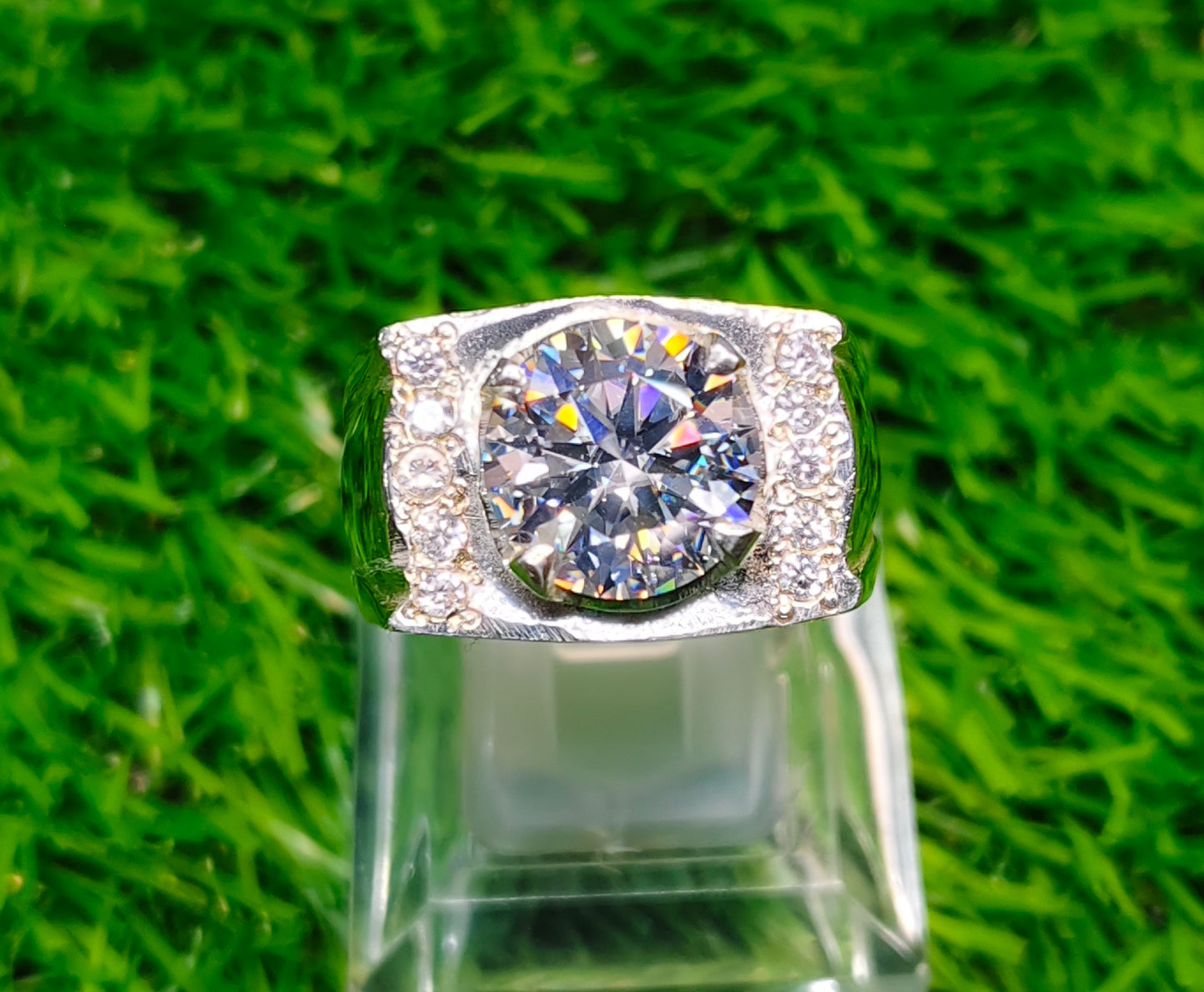 White Moissanite Diamond