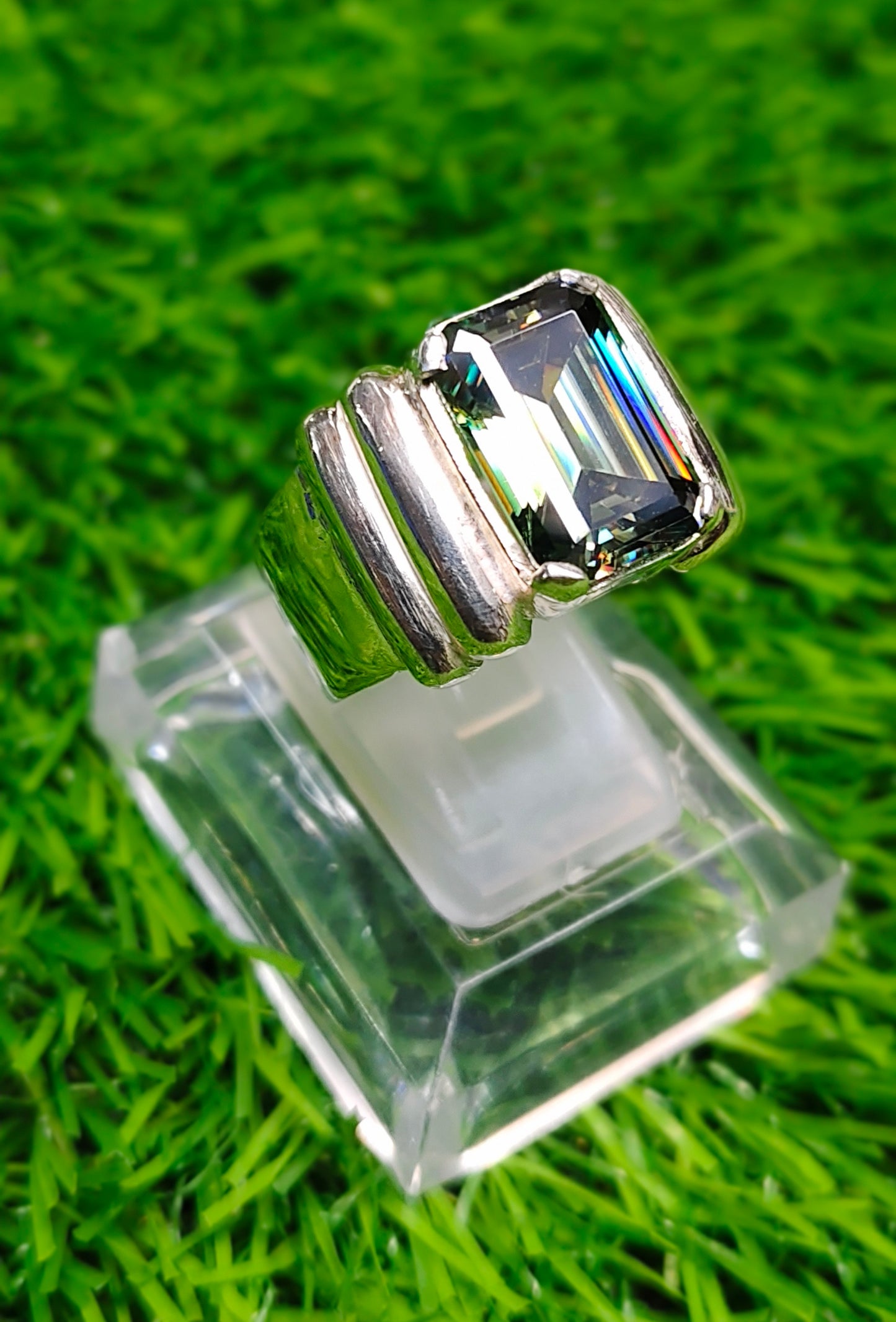 Green Moissanite Diamond Ring