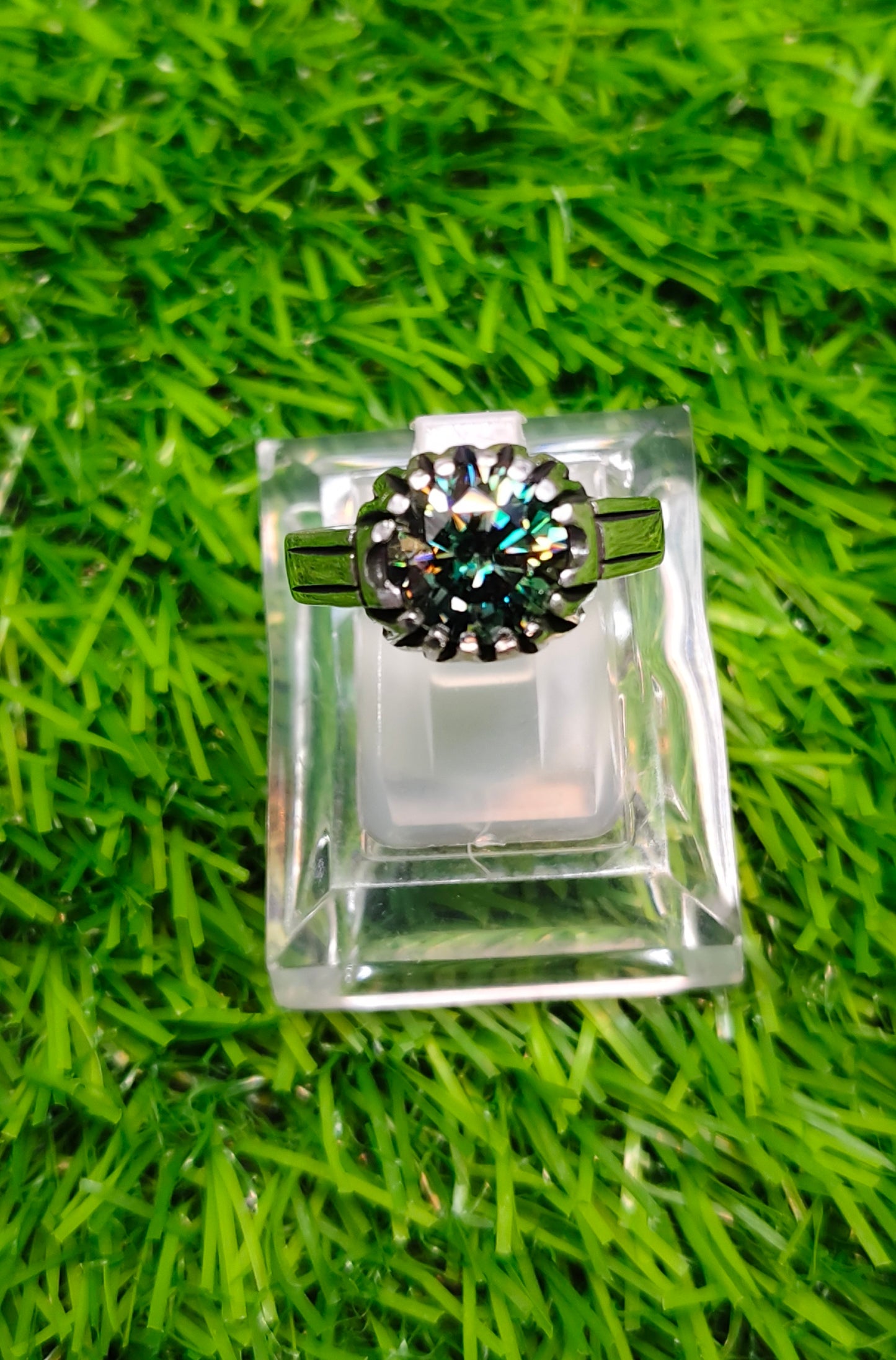 Green Moissanite Diamond